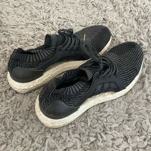 Black Adidas Ultra Boost
